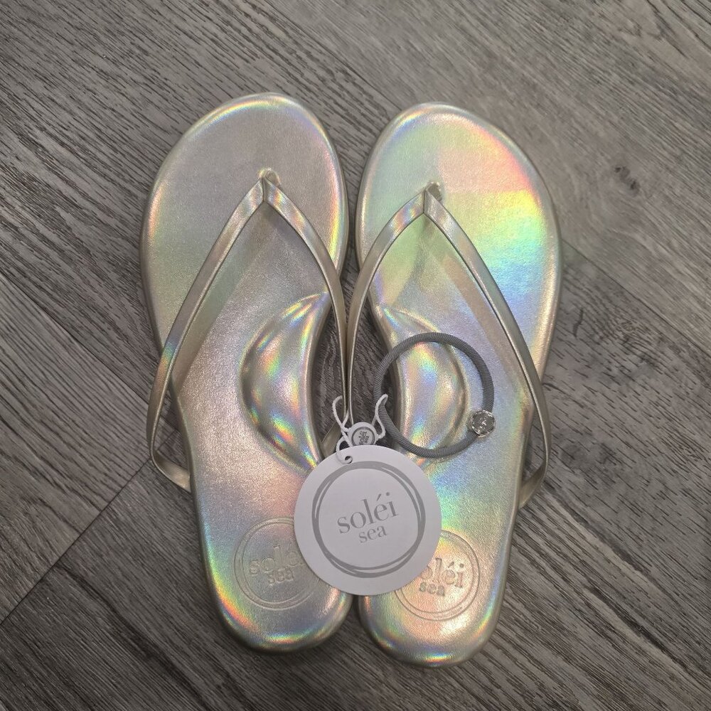 Soléi Sea NWT holographic gold Iridescent Flip Flops Women Size 11 with hair tie - Picture 11 of 12